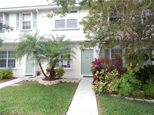 5620 Nw 98th Way, Coral Springs, FL, 33076-2819 | Card Image