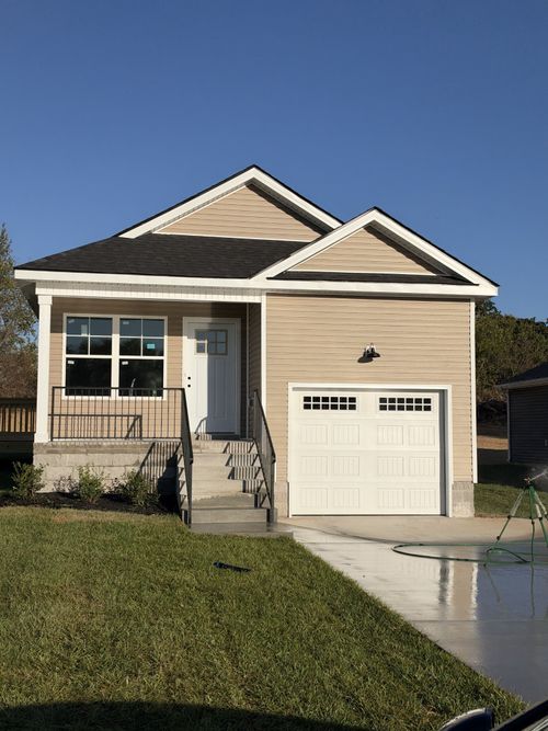 117 Alabama Ave, Oak Grove, KY, 42262-9425 | Card Image