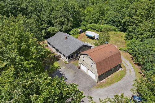 1569 Roosevelt Trail, Raymond, ME, 04071 | Card Image