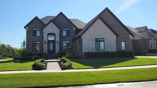 16414 Via Mera, Macomb, MI, 48042-1035 | Card Image