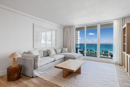 838-2301 Collins Ave, Miami Beach, FL, 33139-1639 | Card Image