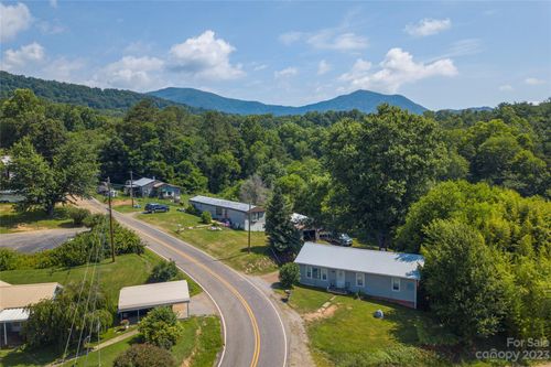 492, 518 and 524 Scruggs Circle, Canton, NC, 28716 | Card Image