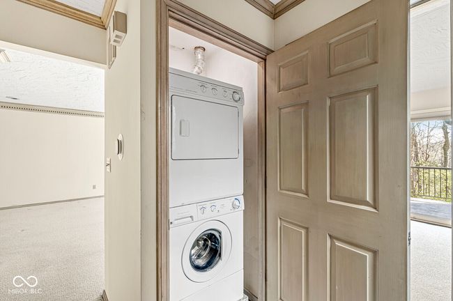 8433 Quail Hollow Rd, Condo with 3 bedrooms, 3 bathrooms and null parking in Indianapolis IN | Image 13