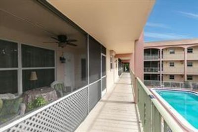 203 - 100 Se 6th Avenue, Home with 2 bedrooms, 2 bathrooms and null parking in Pompano Beach FL | Image 3