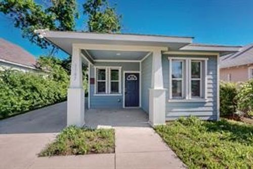 1107 E Annie St, Fort Worth, TX, 76104-1508 | Card Image