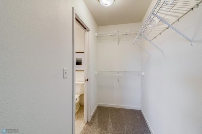 Master Closet.jpg | Image 26