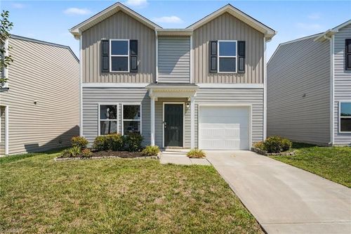 3910 Bellingham Ct, Greensboro, NC, 27406-8793 | Card Image