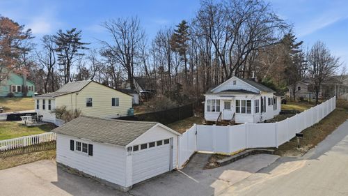 5 Neal Ave, Auburn, NH, 03032-3129 | Card Image