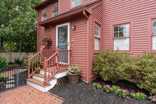 5-53 N Main St, Ipswich, MA, 01938-2236 | Card Image