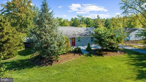 287 Kulp Rd, POTTSTOWN, PA, 19465-8007 | Card Image