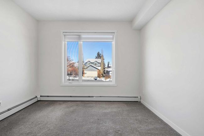 12 - 30 Shawnee Common Sw, Condo with 2 bedrooms, 3 bathrooms and 1 parking in Calgary AB | Image 23