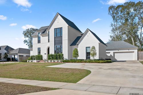 8228 Oakridge Dr, Baton Rouge, LA, 70810-2378 | Card Image