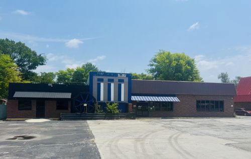 15090 Fort Campbell Blvd, Oak Grove, KY, 42262-9301 | Card Image