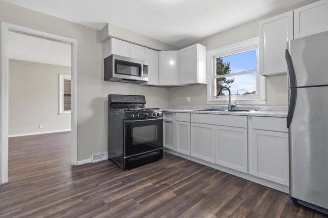 1933 Jay Eye See Ave, House other with 3 bedrooms, 1 bathrooms and null parking in RACINE WI | Image 4