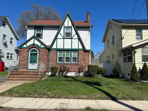1075 Thomas St, Hillside, NJ, 07205-2520 | Card Image