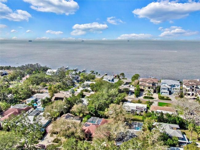 140 Sage Cir, House other with 3 bedrooms, 2 bathrooms and null parking in Crystal Beach FL | Image 53