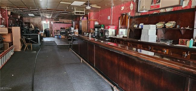 477 W Tuscarawas Ave, Home with 0 bedrooms, 0 bathrooms and null parking in Barberton OH | Image 7