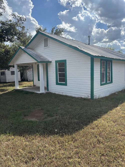 624 N Spring St, Mason, TX, 76856 | Card Image