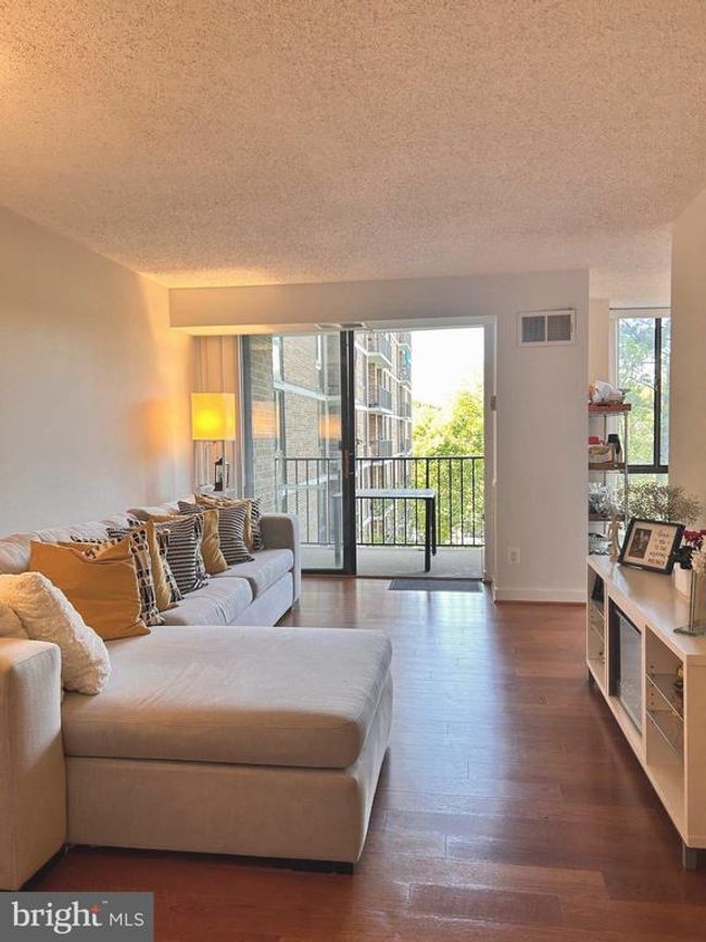APT-601 - 2300 Pimmit Dr, Condo with 2 bedrooms, 2 bathrooms and null parking in FALLS CHURCH VA | Image 8
