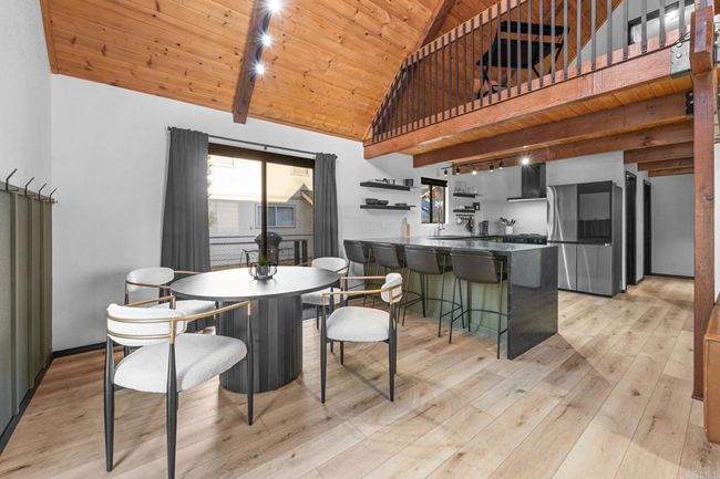 41605 Swan Dr, House other with 3 bedrooms, 2 bathrooms and 2 parking in Big Bear Lake CA | Image 5