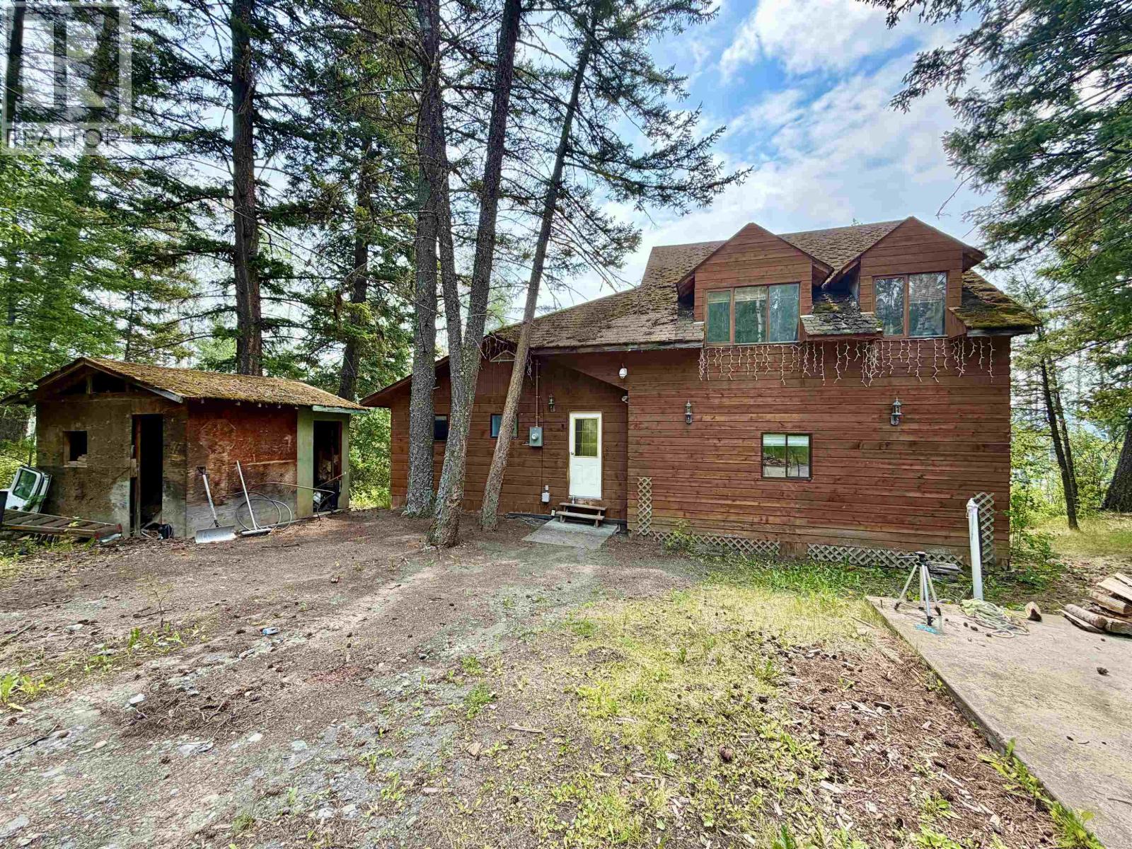 Residential in Bridge Lake 2