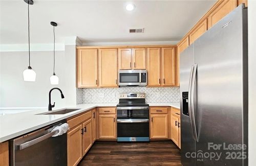 2108 Ayrsley Town Blvd, Charlotte, NC, 28273-4214 | Card Image