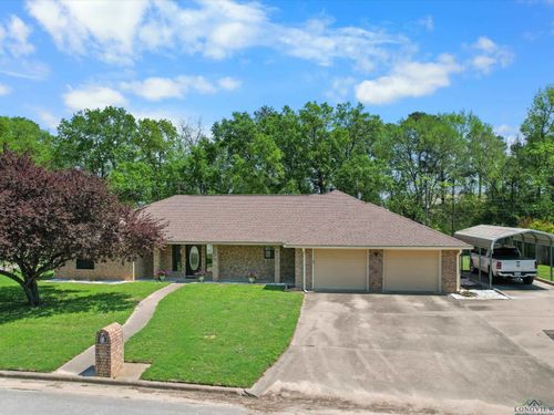 140 Hollybrook St, Gilmer, TX, 75644-3223 | Card Image