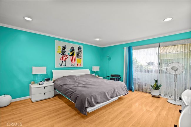 28 - 20224 Sherman Way, Townhouse with 3 bedrooms, 3 bathrooms and 2 parking in Winnetka CA | Image 9