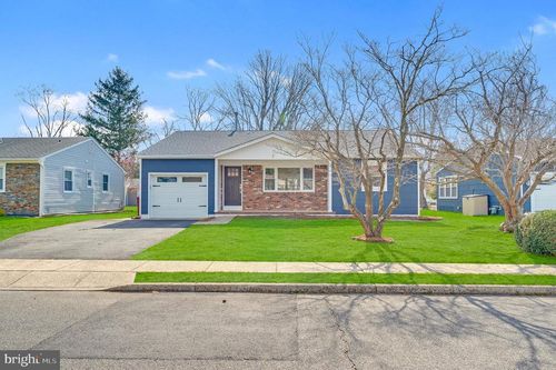 3 Pembroke Lane, Toms River, NJ, 08757 | Card Image