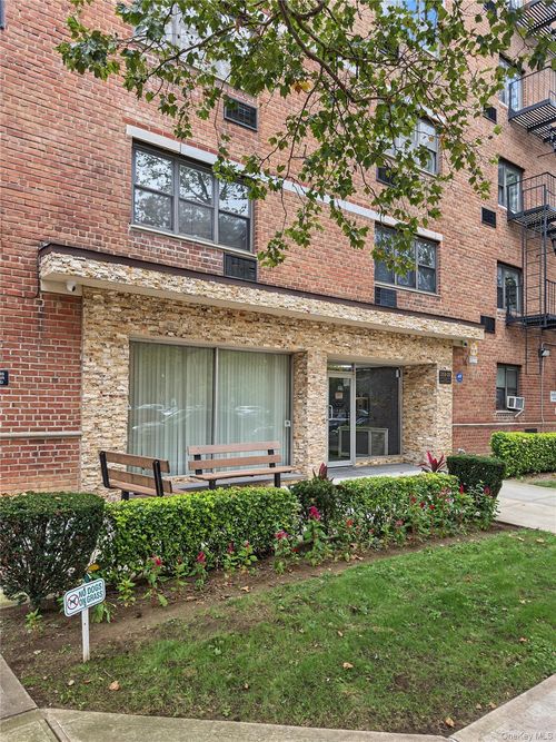 3a-153-25 88th St, Howard Beach, NY, 11414-2103 | Card Image