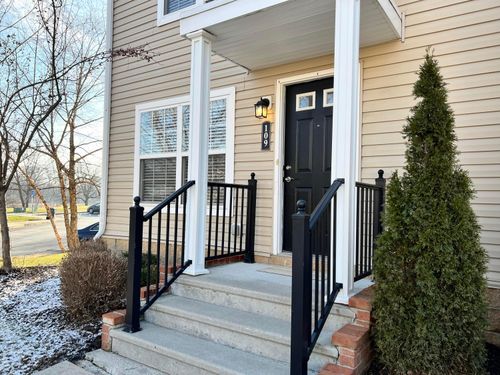 32-109 Gifford Rd, Columbus, OH, 43235-5065 | Card Image