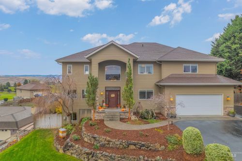 2005 Quailwood Drive, Clarkston, WA, 99403-1704 | Card Image