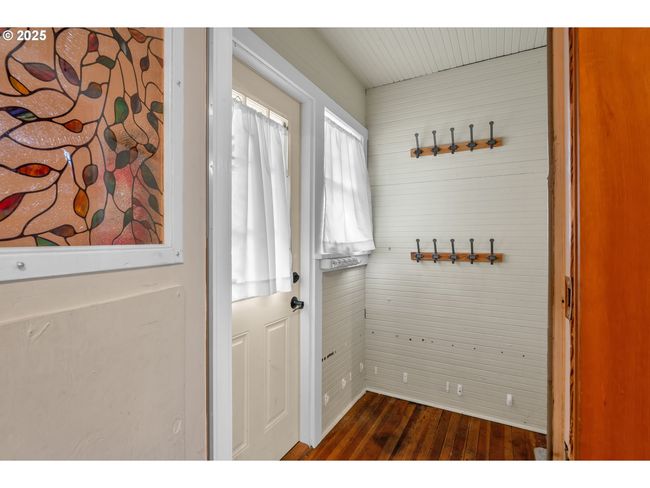 1710 Norkenzie Rd, House other with 3 bedrooms, 2 bathrooms and 1 parking in Eugene OR | Image 32