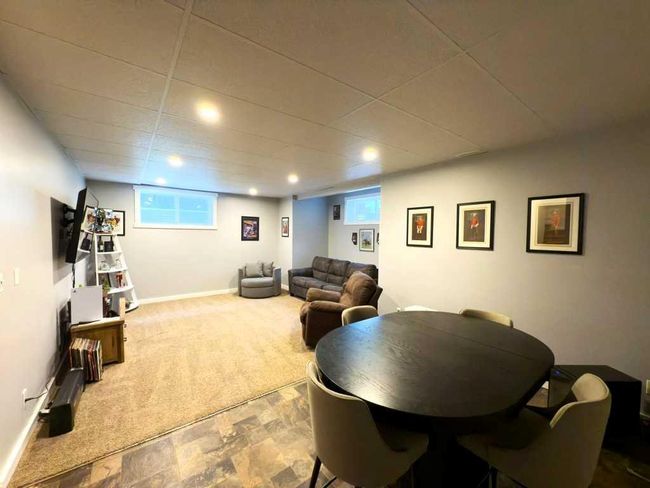6826 - 59 Street Close, House other with 3 bedrooms, 4 bathrooms and 2 parking in Rocky Mountain House AB | Image 33