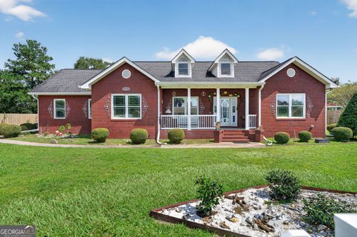 932 Hitching Post Ln, Waycross, GA, 31503-9488 | Card Image