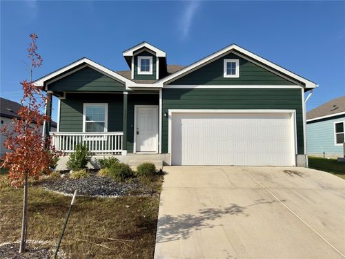 511 Halfmoon Dr, Lockhart, TX, 78644-3870 | Card Image