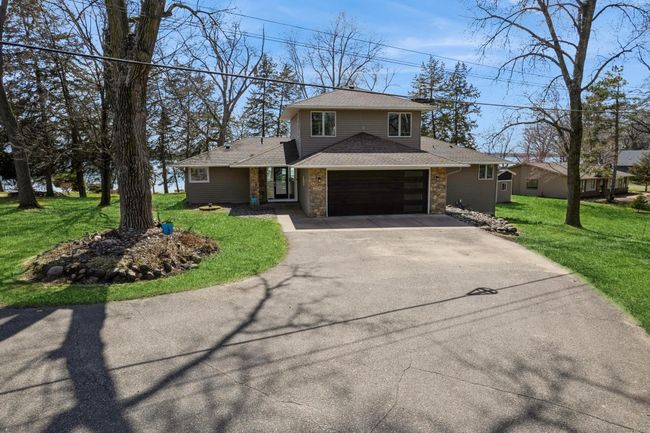 22290 Jason Ave N, House other with 5 bedrooms, 5 bathrooms and null parking in Forest Lake MN | Image 7