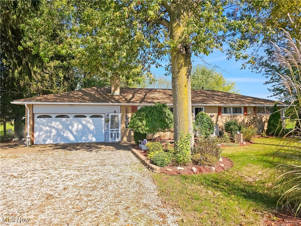 Mudbrook St, Massillon, OH 44646