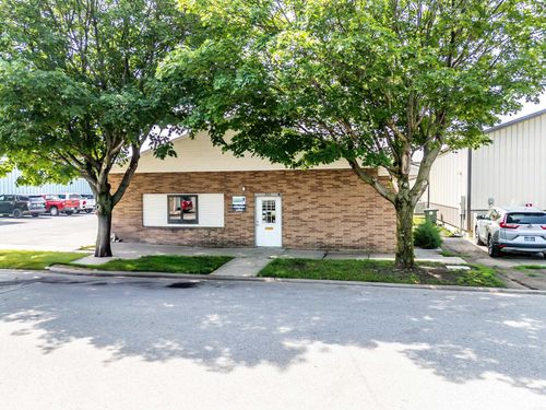 359 Rock Island Ave, Waterloo, IA, 50701-5301 | Card Image