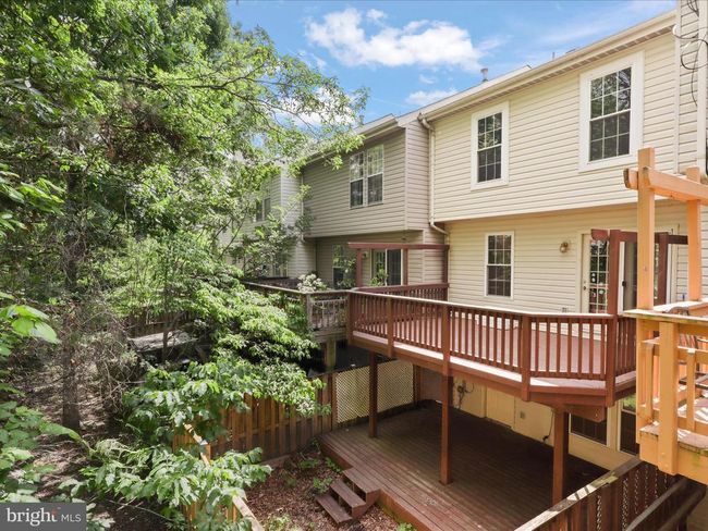 10612 Winfield Loop, Townhouse with 4 bedrooms, 4 bathrooms and null parking in MANASSAS VA | Image 37
