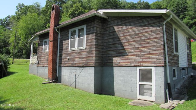 5428 Guest River Rd, House other with 2 bedrooms, 1 bathrooms and null parking in Norton VA | Image 19