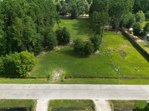 180 County Road 5015, Cleveland, TX, 77327-2909 | Card Image