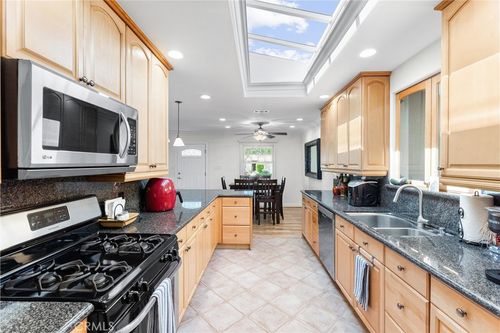 175 Orangewood Ln, Tustin, CA, 92780-3215 | Card Image