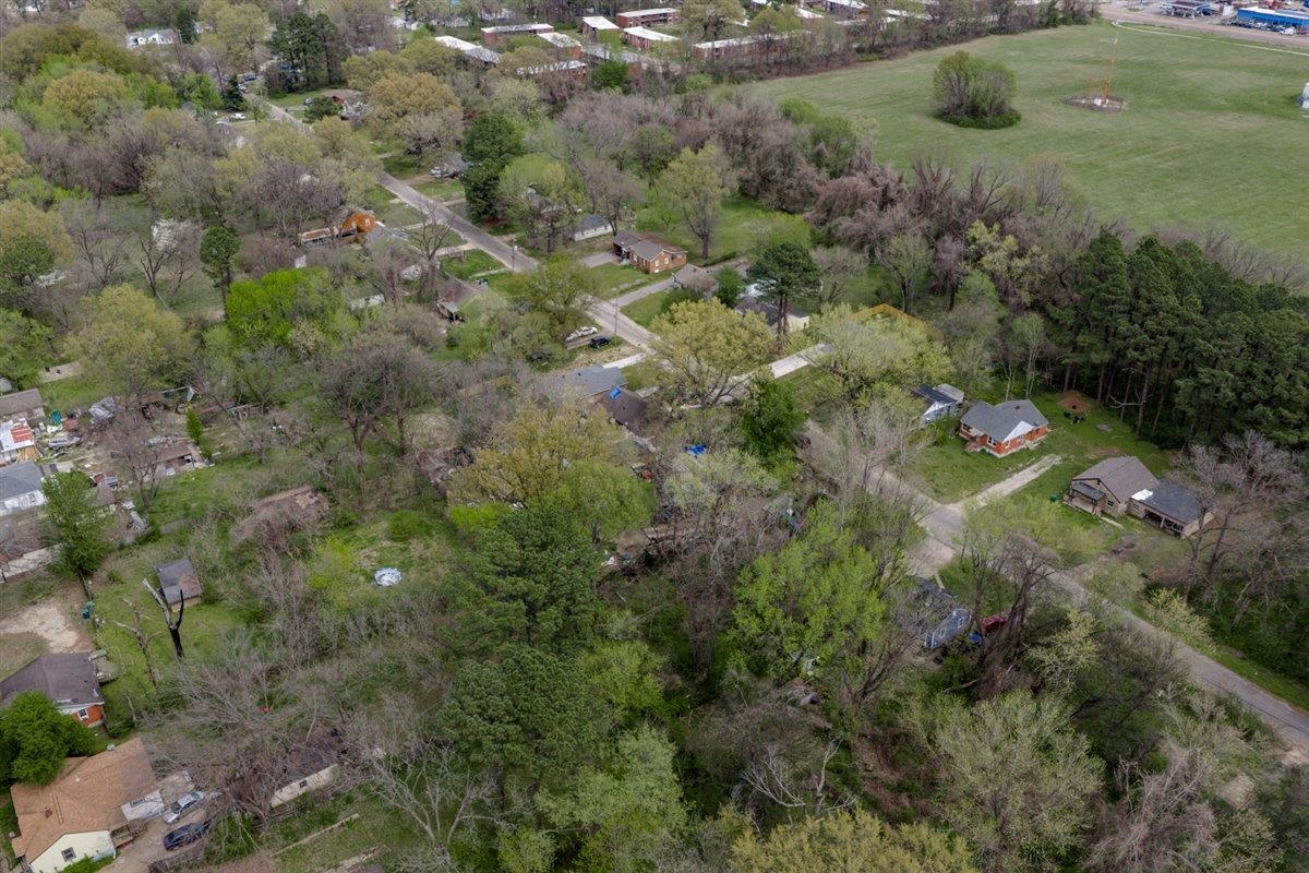 Land in Memphis 4