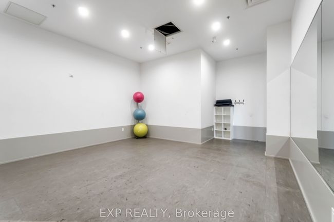 1001 - 550 N Service Rd, Condo with 2 bedrooms, 2 bathrooms and null parking in Grimsby ON | Image 30