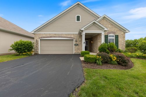 16605 S Fox Run Cir, Plainfield, IL, 60586-9121 | Card Image