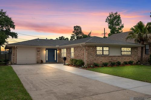 6504 Boutall St, Metairie, LA, 70003-3551 | Card Image