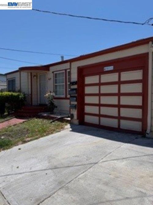 917 Mills Ave, San Bruno, CA, 94066-3179 | Card Image