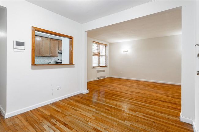 APT-2J - 82-40 Austin St, Home with 2 bedrooms, 1 bathrooms and null parking in Kew Gardens NY | Image 7