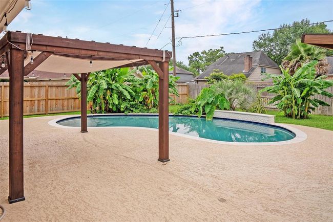 16611 Brenton Oaks Dr, House other with 4 bedrooms, 3 bathrooms and 2 parking in Spring TX | Image 33